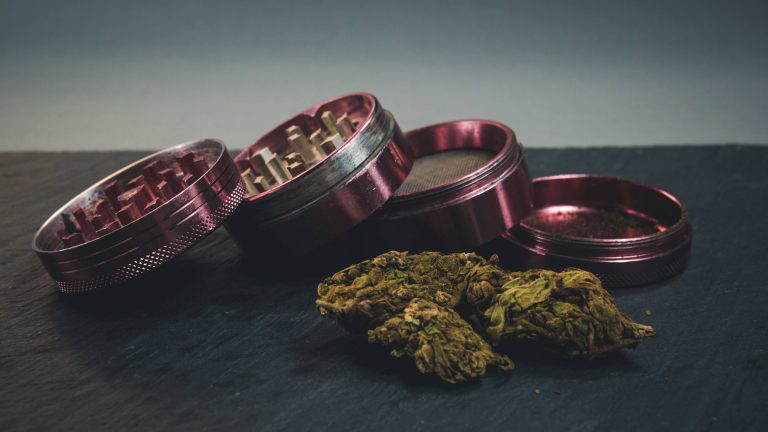 How is grinder useful for regular smokers?