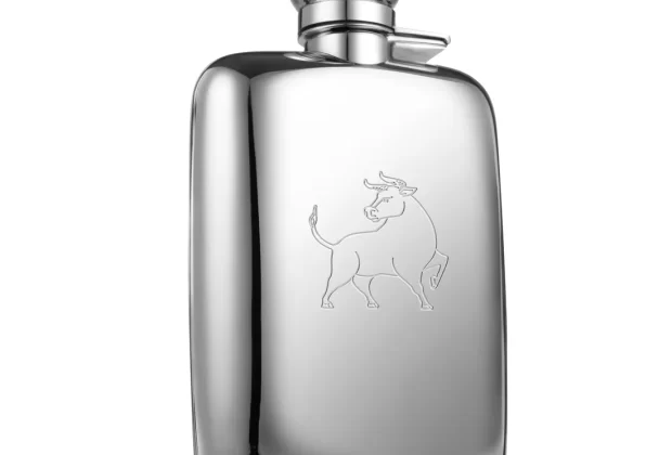 What Are Irish Hip Flasks Used For?